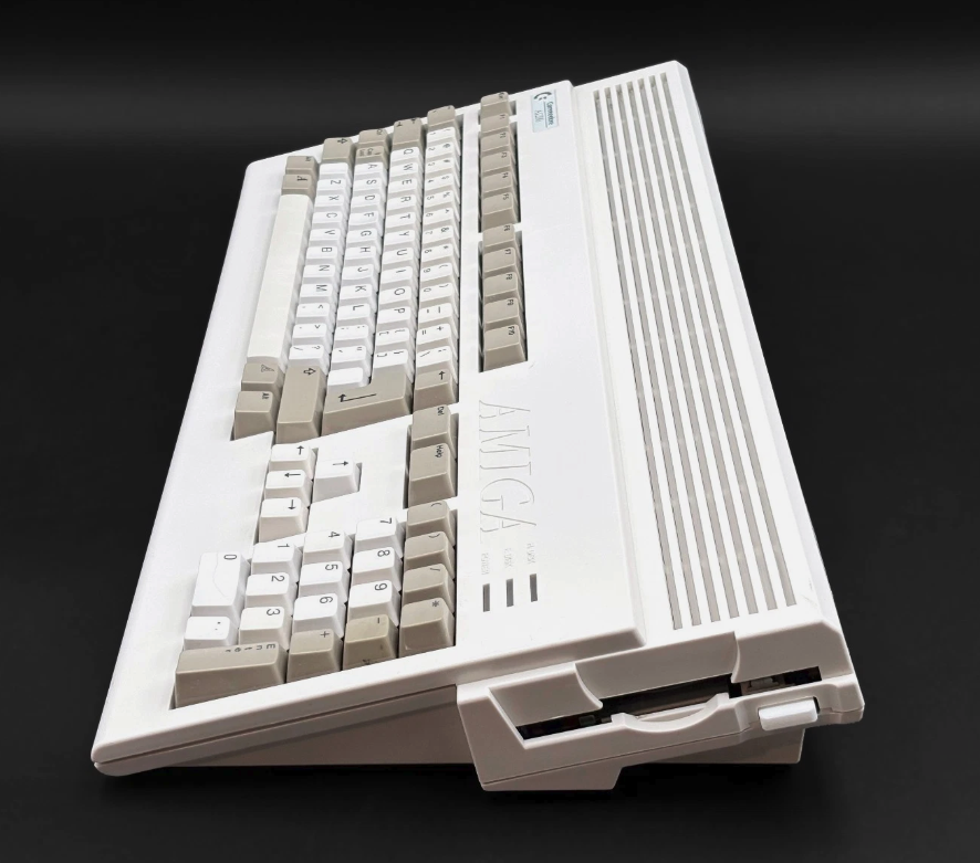 Amiga 1200 computer